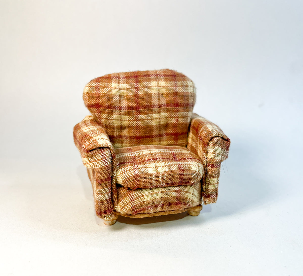Dollhouse Furniture: October 17